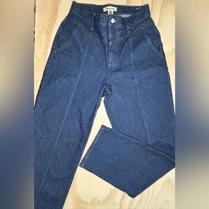 Madewell Women’s Straight Jeans in Deep Blue